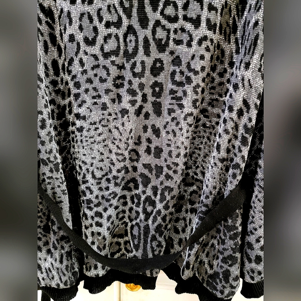 Blouse - Picture 11 of 13